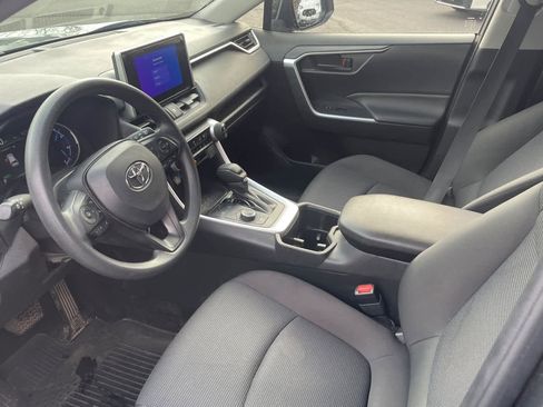 Used 2024 Toyota RAV4 LE image 13