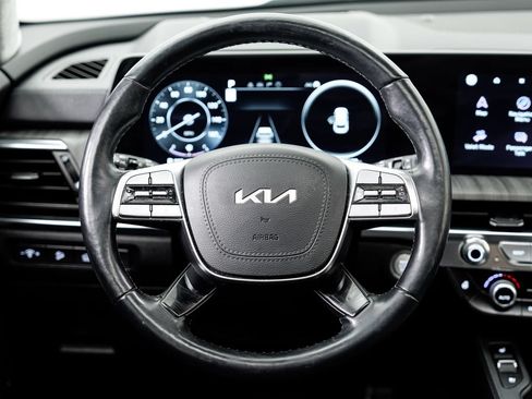 Used 2024 Kia Telluride SX Prestige AWD/4WD image 12