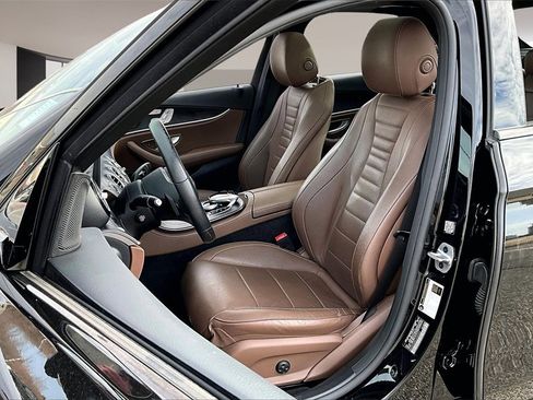 Used 2020 Mercedes-Benz E 450 4MATIC Sedan image 27