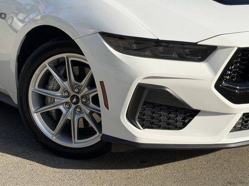 Certified 2025 Ford Mustang GT Premium RWD image 15