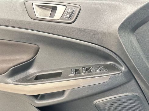 Used 2021 Ford EcoSport SE w/ SE Convenience Package image 34