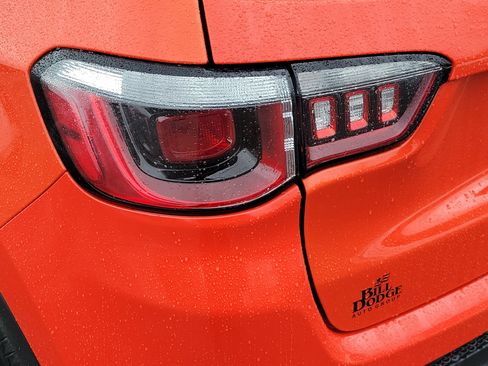 Used 2020 Jeep Compass Sport w/ Advanced Safety Group image 11