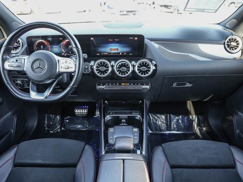 Used 2022 Mercedes-Benz GLA 250 image 12