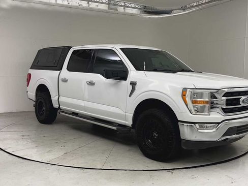 Used 2022 Ford F150 XLT w/ Equipment Group 301A Mid AWD/4WD image 8