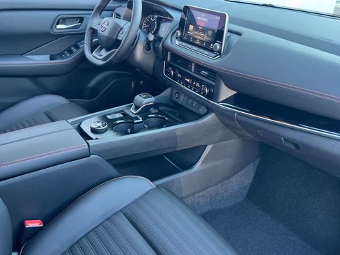 New 2026 Nissan Rogue SV image 17