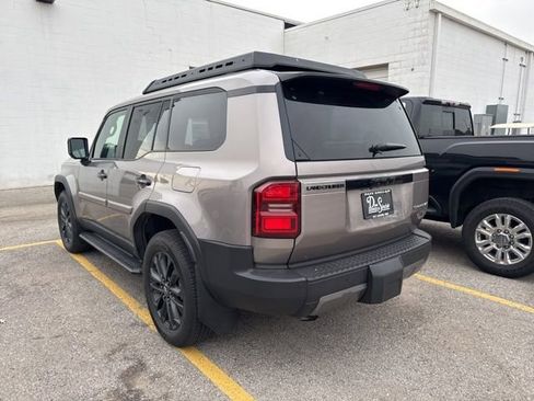 Used 2025 Toyota Land Cruiser w/ Premium Package image 7