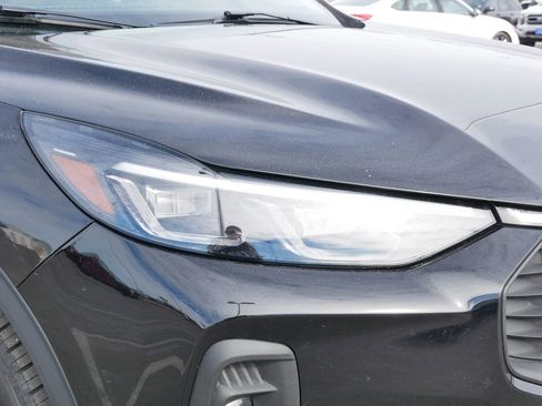 Certified 2025 Ford Escape Platinum image 5