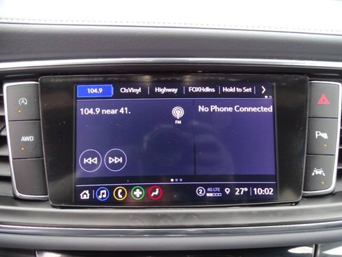 Used 2022 Buick Enclave AWD Essence w/ Sport Touring Edition image 21