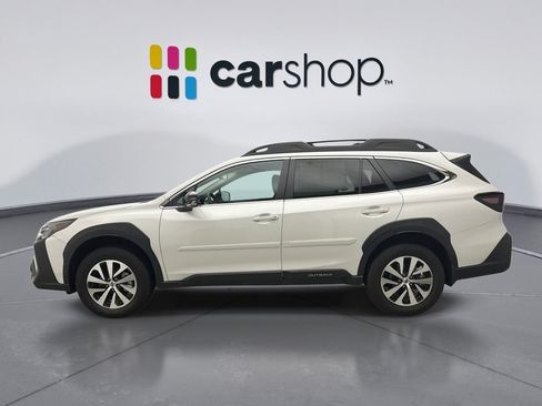 Used 2025 Subaru Outback Premium AWD/4WD image 2