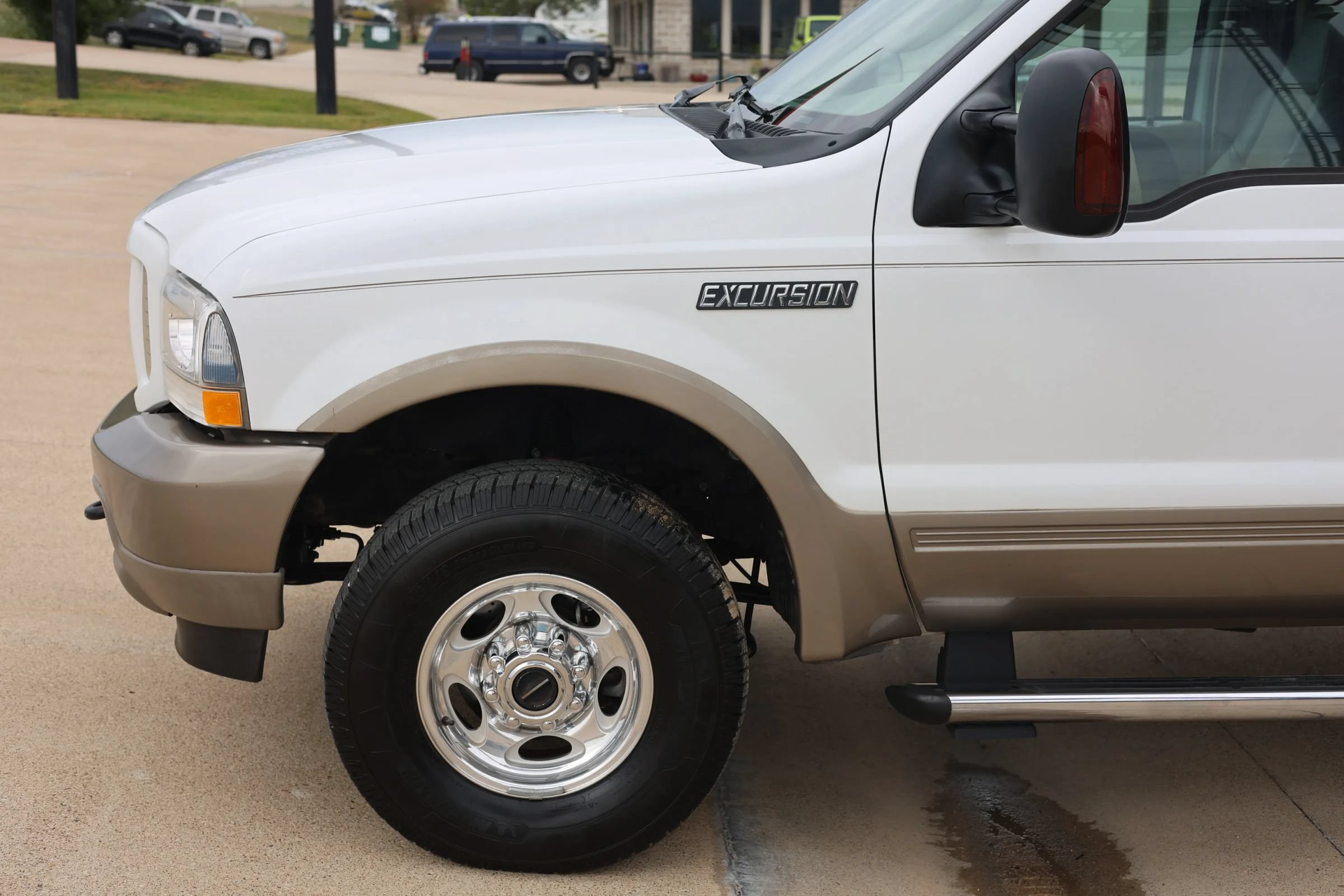 Used 2004 Ford Excursion Eddie Bauer AWD/4WD image 15
