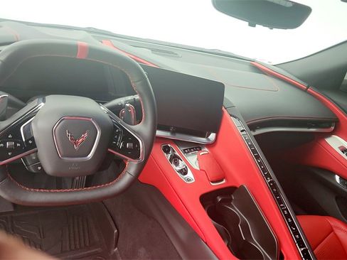 Certified 2024 Chevrolet Corvette Stingray Preferred Conv w/ Z51 Performance Package image 24