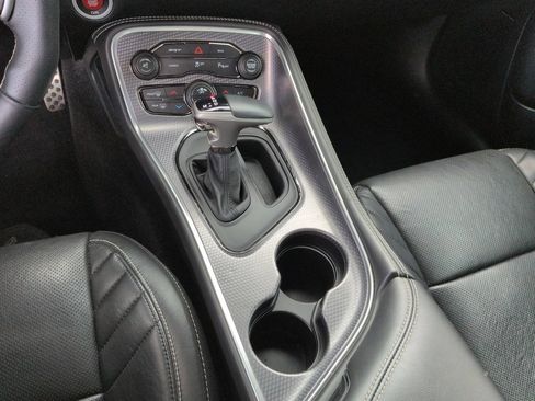 Used 2016 Dodge Challenger SRT Hellcat RWD image 17