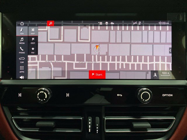 Used 2024 Porsche Macan S AWD/4WD image 47
