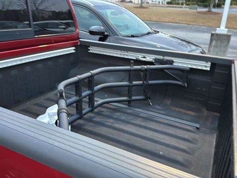 Used 2017 Nissan Frontier SV w/ SV Value Truck Package image 10