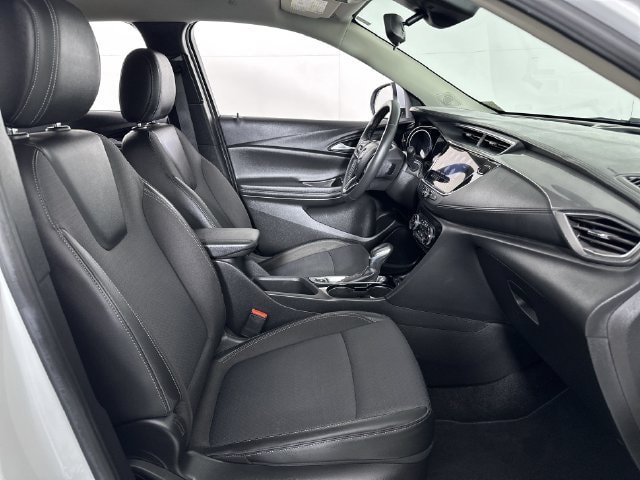 Used 2022 Buick Encore GX Select FWD image 29