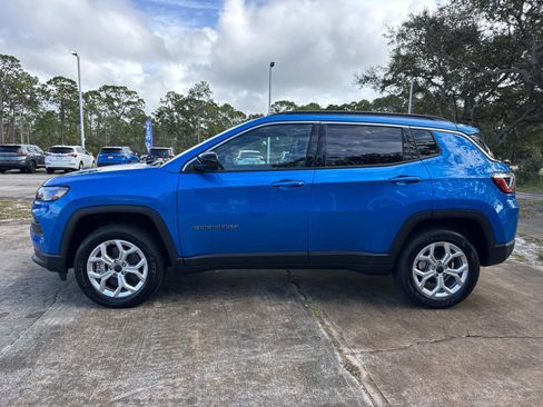 New 2026 Jeep Compass Latitude w/ Driver Assistance Group AWD/4WD image 6