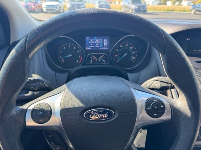 Used 2014 Ford Focus SE FWD image 17