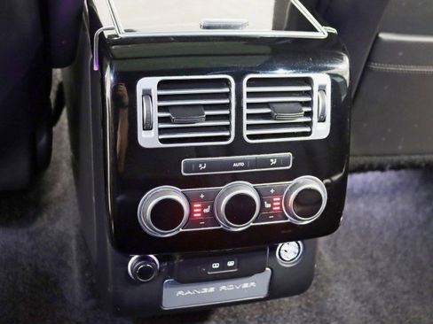 Used 2017 Land Rover Range Rover Long Wheelbase Supercharged image 26