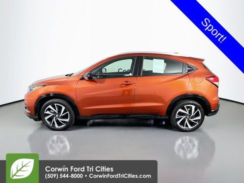 Used 2020 Honda HR-V Sport image 6