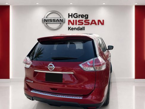 Used 2016 Nissan Rogue S FWD image 6