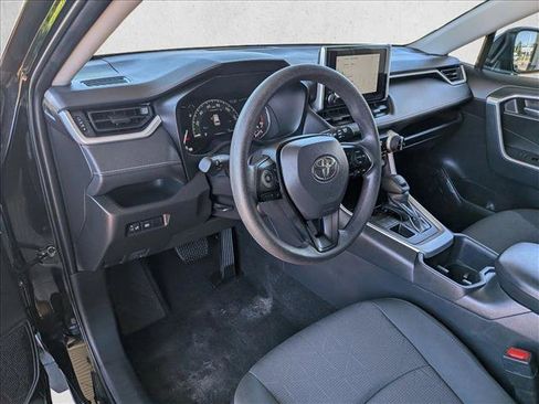 Certified 2025 Toyota RAV4 XLE AWD/4WD image 10