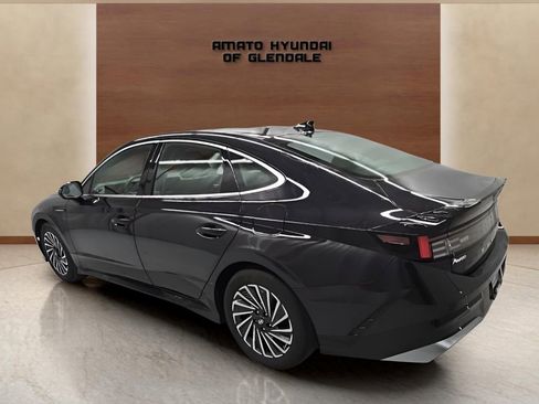 Certified 2025 Hyundai Sonata SEL image 4