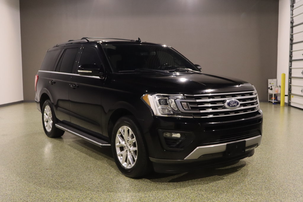 Used 2021 Ford Expedition XLT RWD image 1
