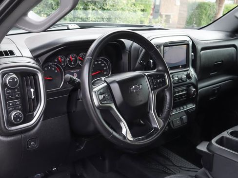 Used 2019 Chevrolet Silverado 1500 LT Trail Boss image 21