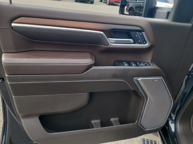 Used 2025 GMC Sierra 2500 Denali w/ Denali Reserve Package AWD/4WD image 16