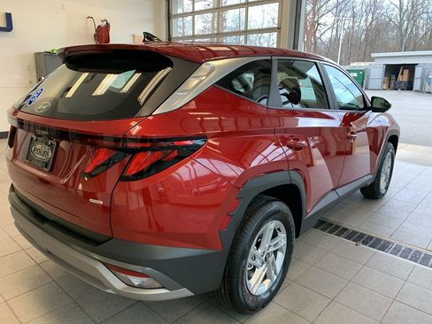 New 2026 Hyundai Tucson SE image 10