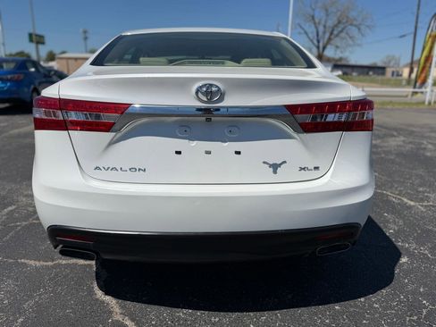 Used 2013 Toyota Avalon XLE Premium image 6