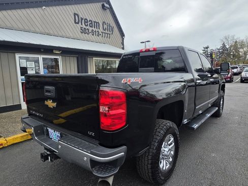Used 2016 Chevrolet Silverado 2500 LTZ w/ LTZ Plus Package AWD/4WD image 6