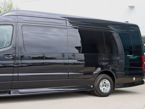 Used 2026 Mercedes-Benz Sprinter 3500 image 6