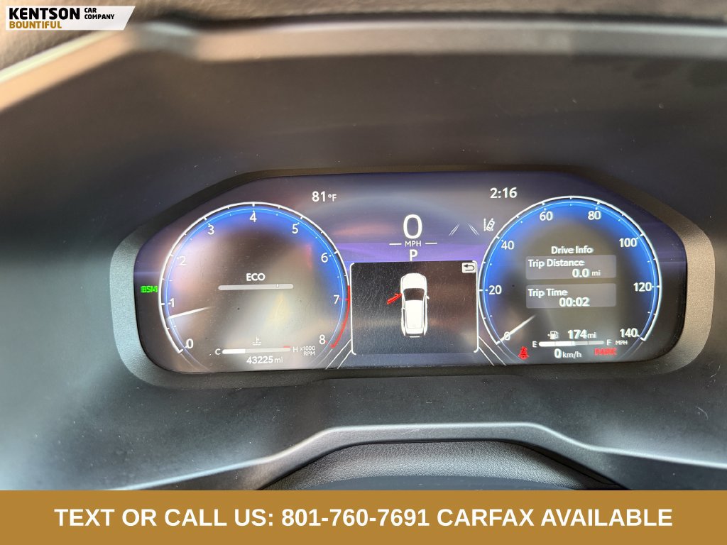Used 2023 Toyota RAV4 Limited AWD/4WD image 12
