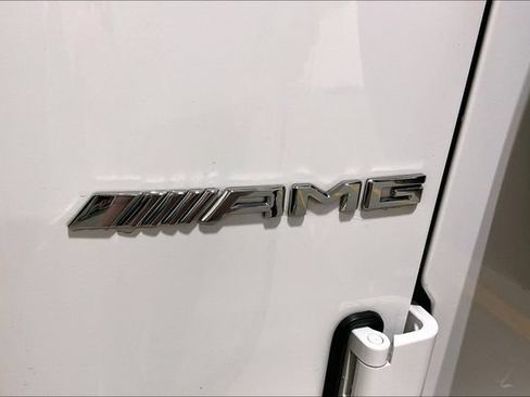 Used 2024 Mercedes-Benz G 63 AMG 4MATIC image 9