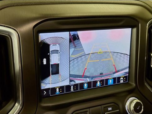 Used 2023 GMC Sierra 3500 AT4 w/ AT4 Premium Plus Package image 14