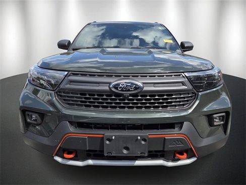 Used 2023 Ford Explorer Timberline image 2