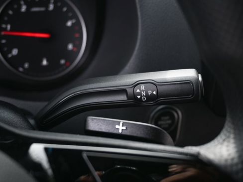 Used 2025 Mercedes-Benz Sprinter 2500 image 16