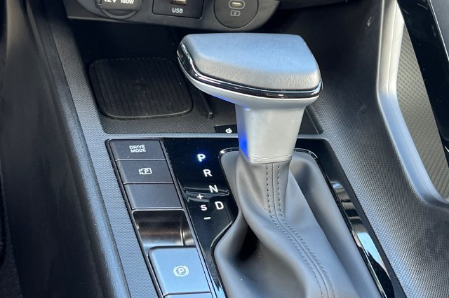 Certified 2025 Hyundai Elantra SEL FWD image 26
