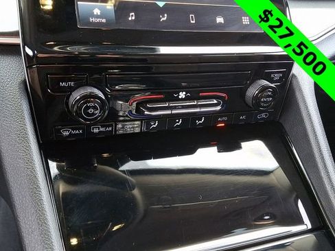 Certified 2023 Jeep Grand Cherokee Laredo image 7