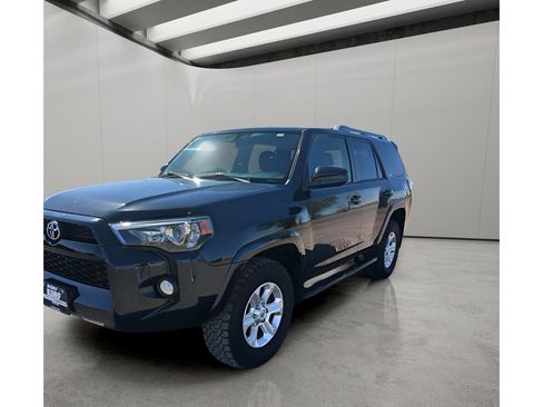 Used 2016 Toyota 4Runner SR5 AWD/4WD image 1