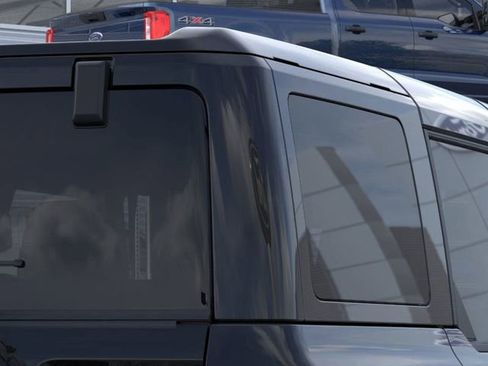 New 2026 Ford Bronco Badlands image 25