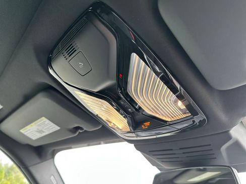 New 2026 BMW X5 xDrive40i w/ M Sport Package image 29