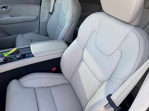 New 2026 Volvo XC90 B6 Ultra w/ Lounge Package AWD/4WD image 17