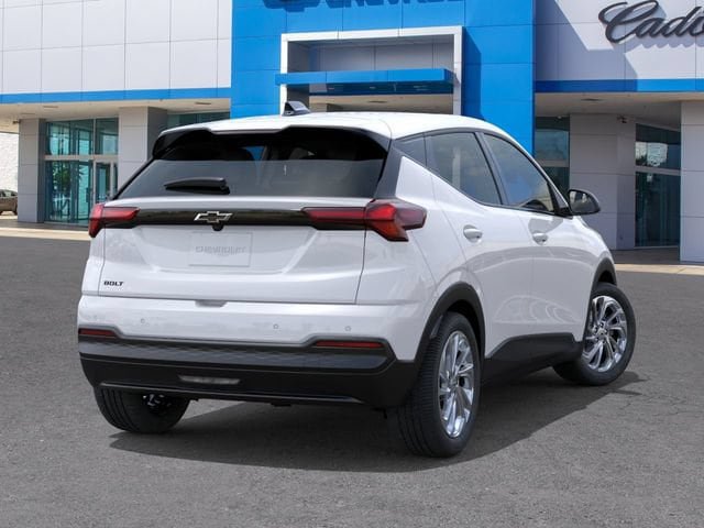 New 2027 Chevrolet Bolt LT w/ Comfort Package FWD image 4