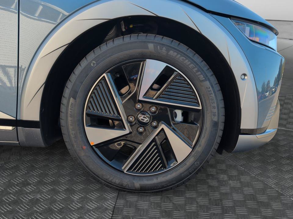 New 2027 Hyundai Ioniq 5 Limited RWD image 25