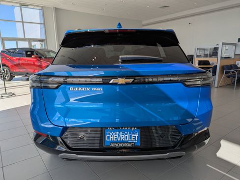 New 2026 Chevrolet Equinox EV LT w/ Convenience Package II image 25