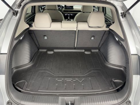Certified 2023 Honda HR-V LX image 26