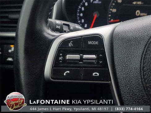 Used 2020 Kia Sorento EX image 17