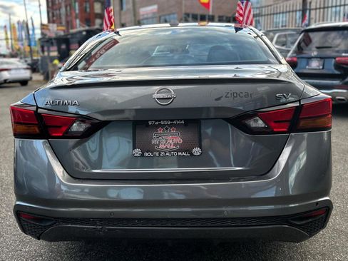 Used 2023 Nissan Altima 2.5 SV FWD image 5